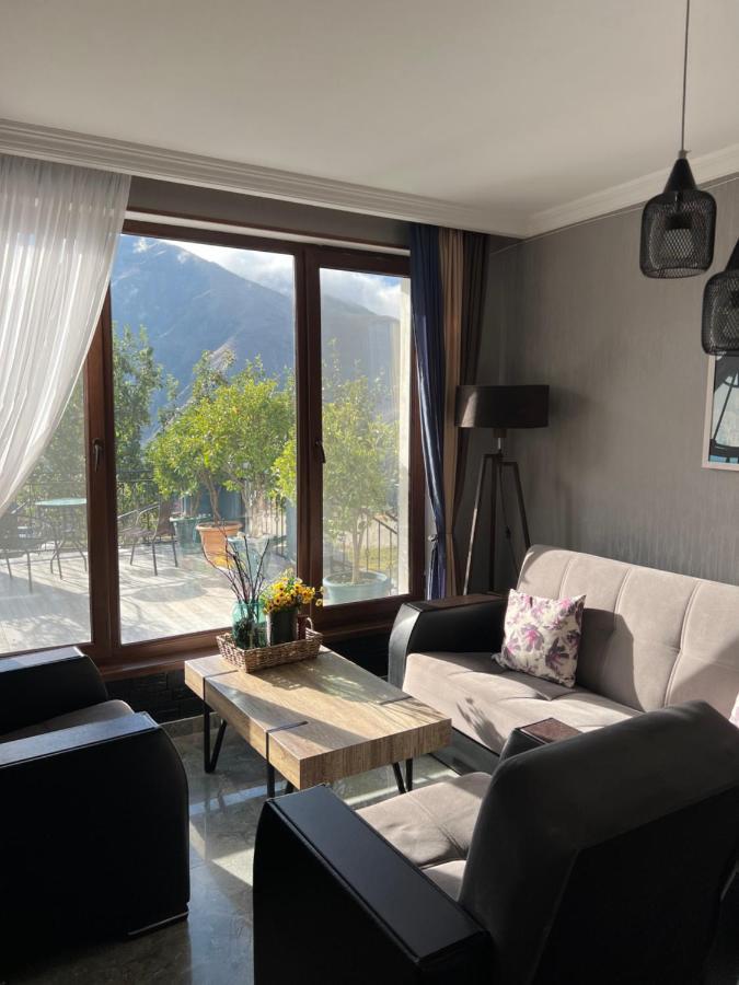 Up Hotel Kazbegi Ngoại thất bức ảnh