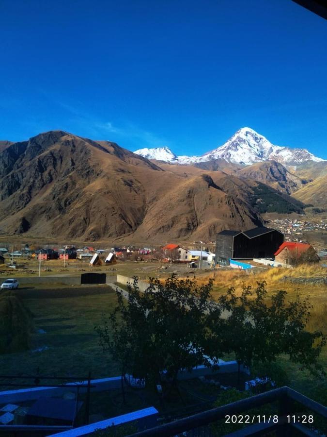 Up Hotel Kazbegi Ngoại thất bức ảnh