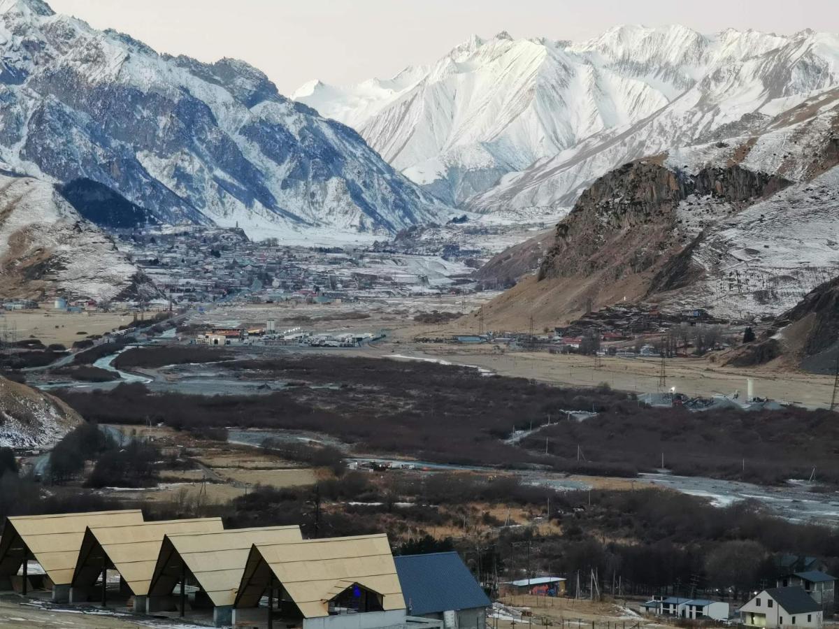 Up Hotel Kazbegi Ngoại thất bức ảnh