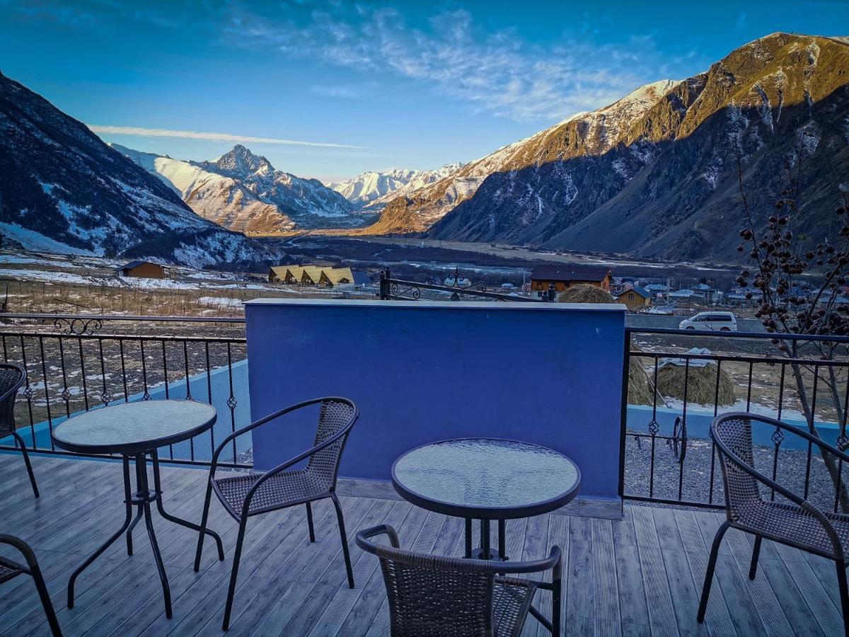 Up Hotel Kazbegi Ngoại thất bức ảnh